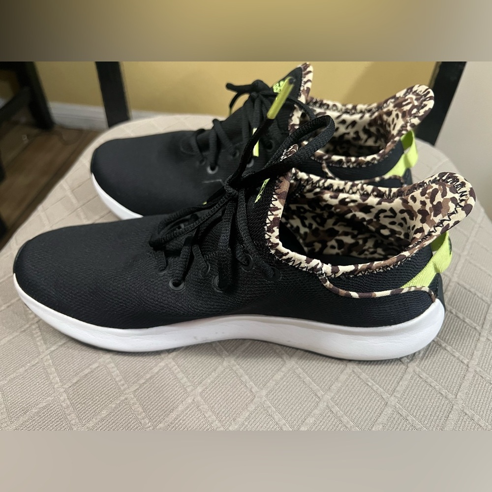 2-Pair Adidas Womens Cloudfoam Sneaker, Black/Pulse Lime & Black Lucid Pink Sz 9 - Picture 8 of 11